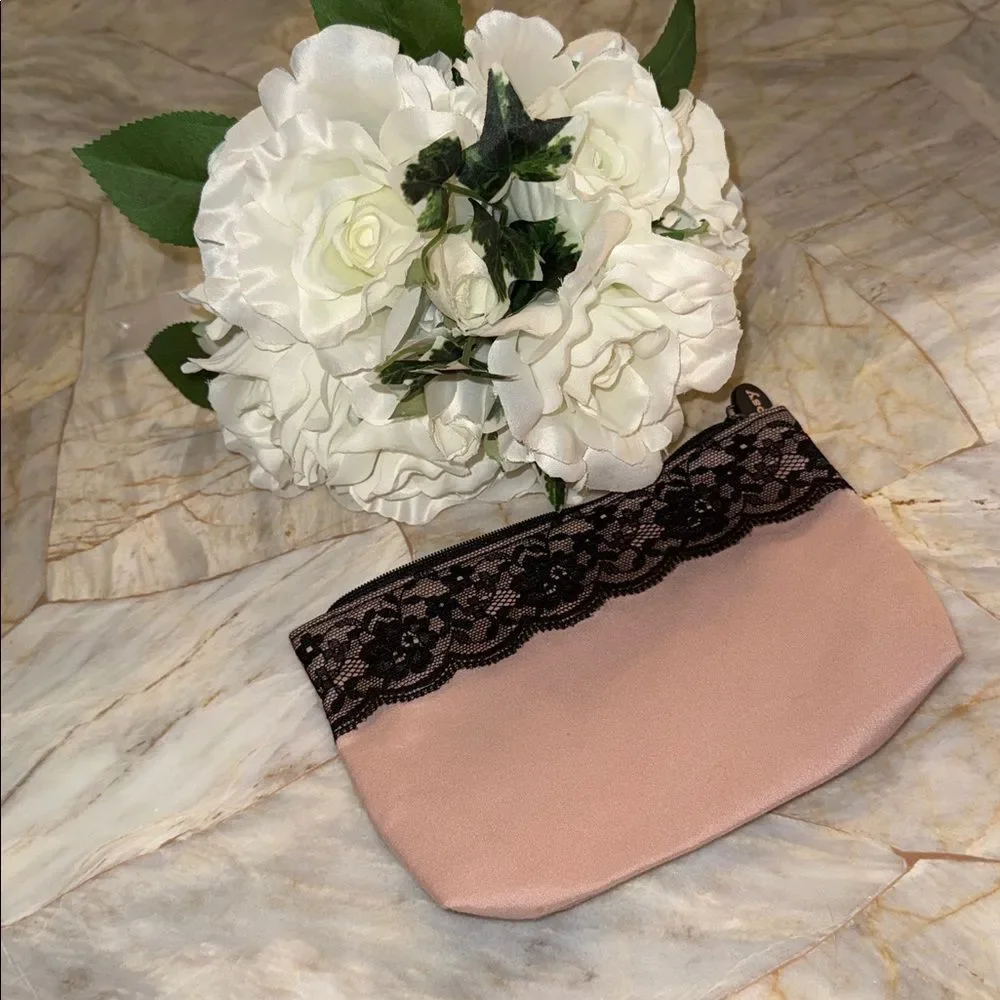 Elegant Lace Trimmed Clutch in Pink